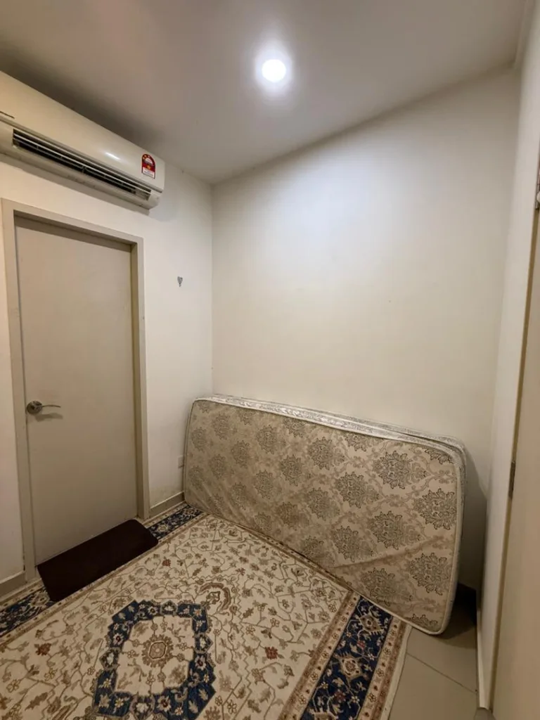 WhatsApp Image 2025 11 29 at 10.40.03 | RoomGrabs