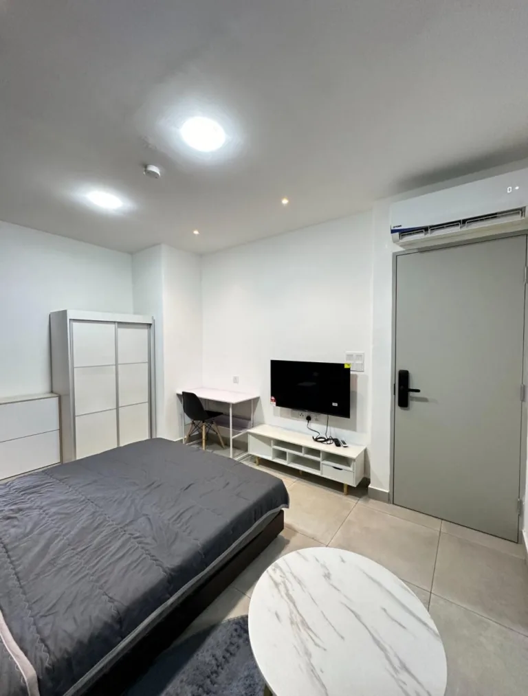 WhatsApp Image 2025 12 11 at 5.38.56 AM 1 | RoomGrabs