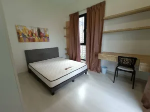 (Seri Kembangan)- Female master room for rent 5 (Seri Kembangan)- Female master room for rent