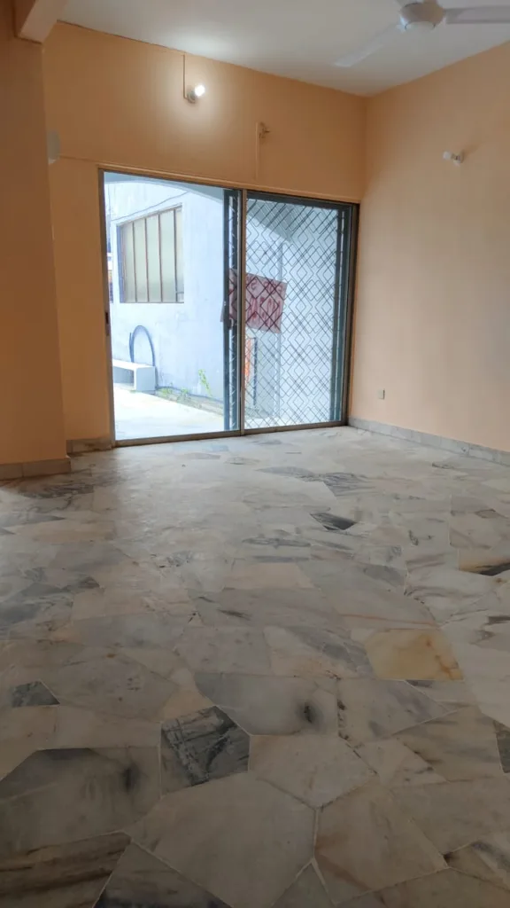 6a07be91 6571 48ce 8cb7 93a05af87922 | RoomGrabs