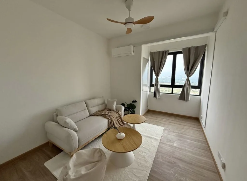 Affordable Furnished studio in Palm Gardens Condominium Phase 1 15 IMG 3007 | RoomGrabs