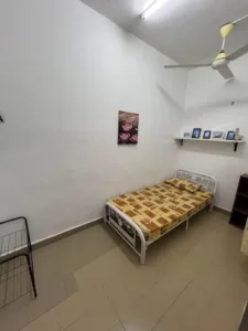 Bilik sewa Kajang Sg Chua (teres) dekat MRT Stadium