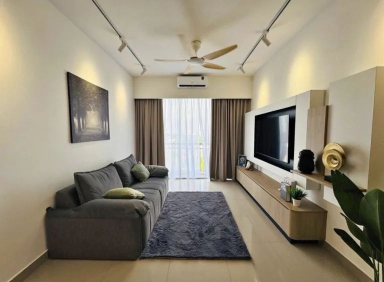 Well furnished studio for rent in Seri Cendekia Condominium 3 IMG 4300 | RoomGrabs