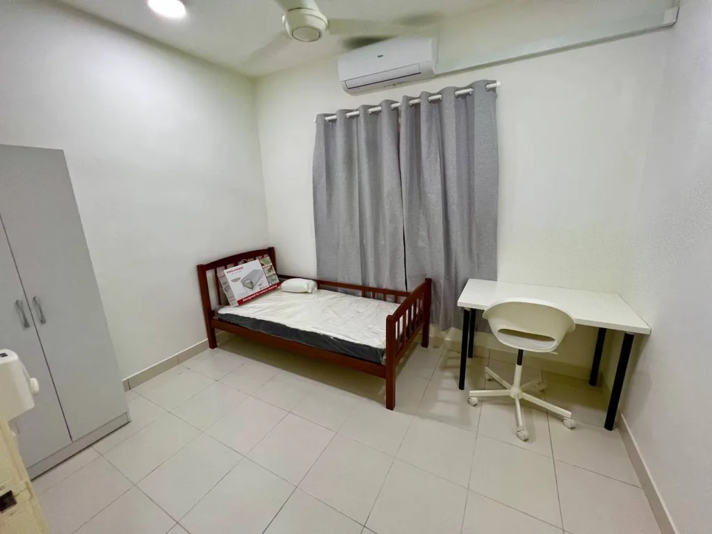 Room 3 1 | RoomGrabs