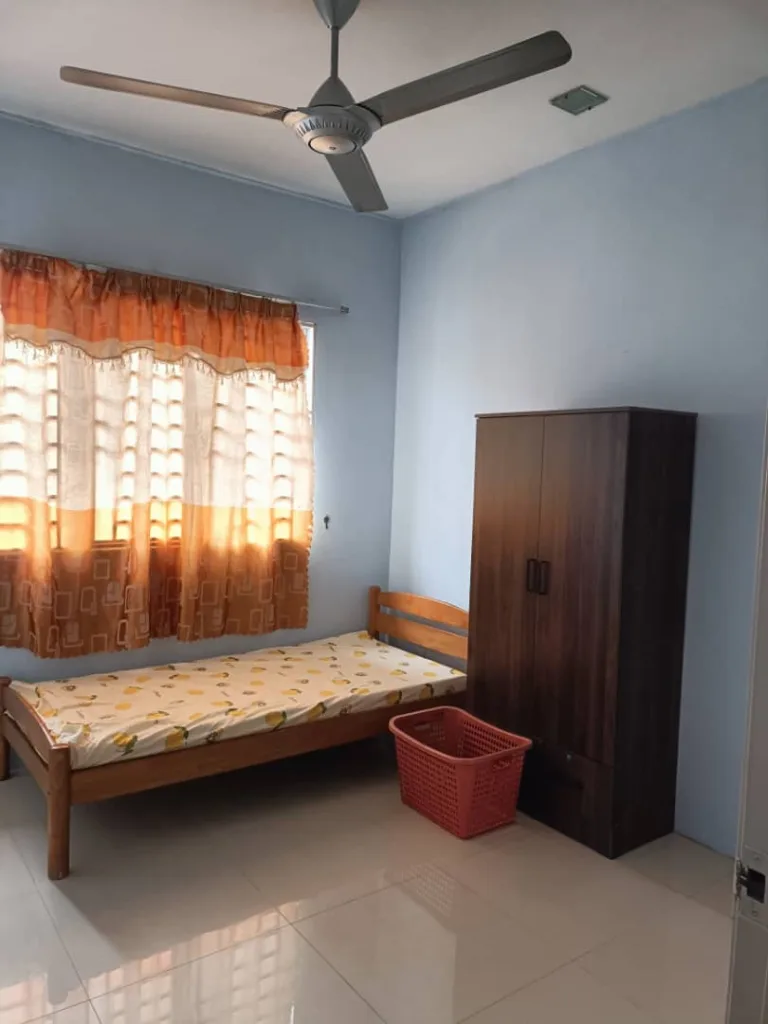 1452e470 8199 4d05 a87c 90b244ffd8ee | RoomGrabs