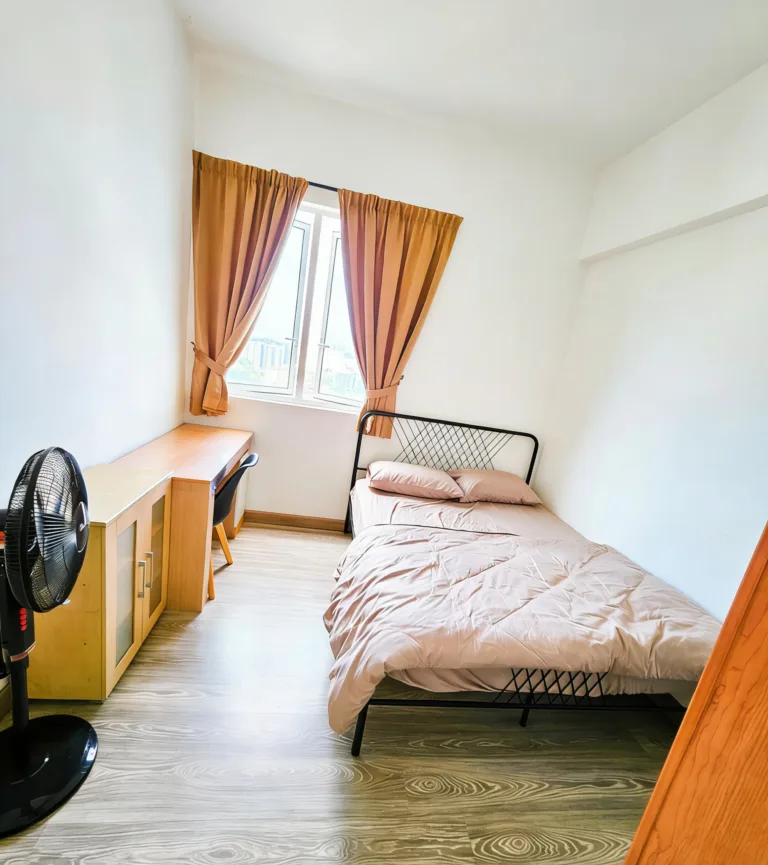 1774065559035 | RoomGrabs