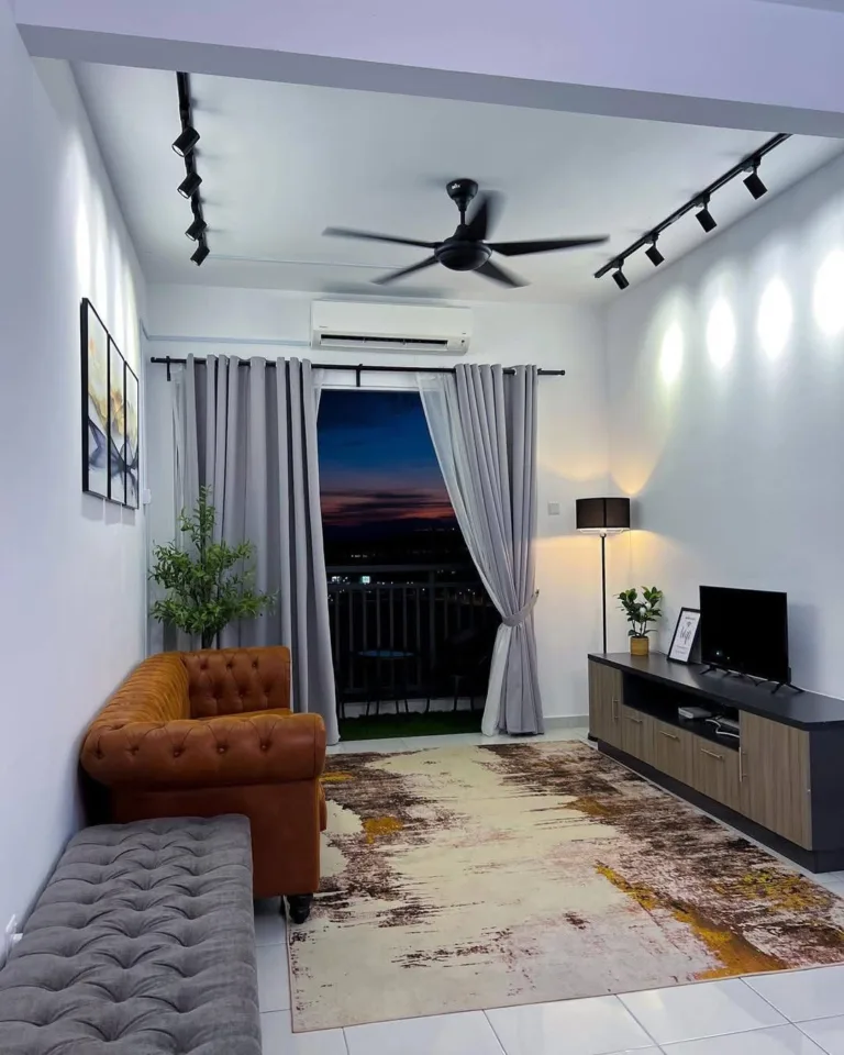 67DA90AE 6817 45CD BE7D 7E86876D4513 | RoomGrabs