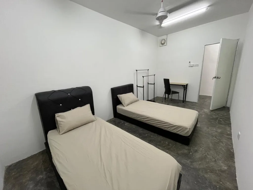 8be2bfe4 de08 4d55 856e 9fef3a80d3cc | RoomGrabs