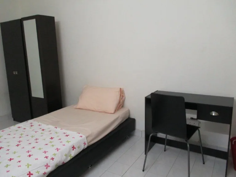 Room First Avenue & One Utama Shopping Centre 3 IMG 0452 Furnished room to Let | RoomGrabs