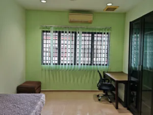 Clean And Nice Room to Rent