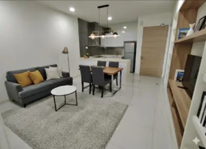 Well furnished bedroom for rent in Pelangi Utama Condominium