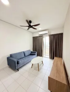 Well furnished bedroom for rent in Arinna Kemuning Utama