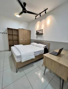 Furnished bedroom for rent in Saujana Residency