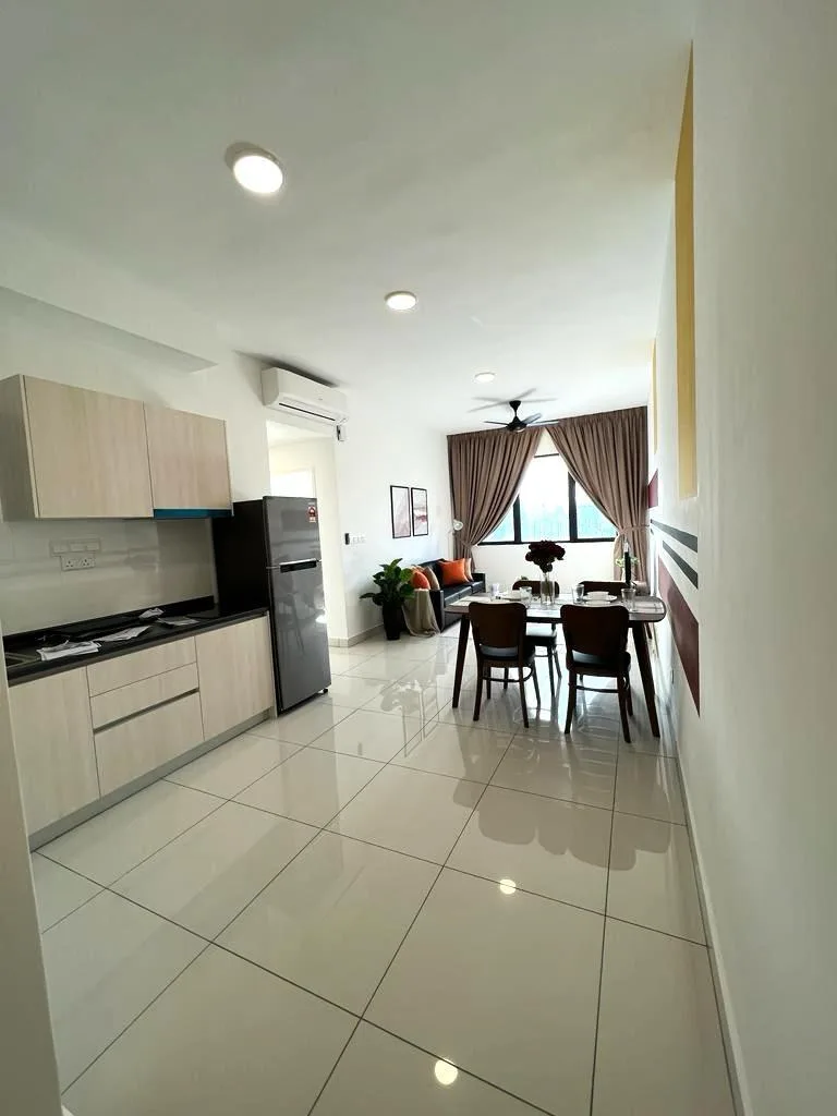 WhatsApp Image 2025 05 18 at 15.21.15 | RoomGrabs