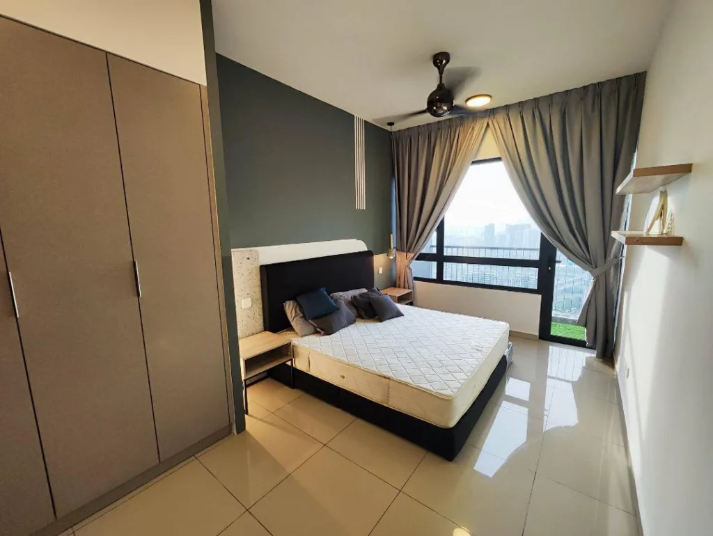 i-City Seksyen 7 shah Alam 6 eesw Copy | RoomGrabs
