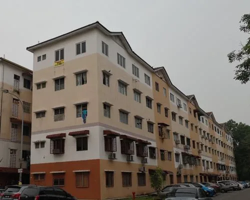 view Rumah pangsa Bandar bukit tinggi 2 | RoomGrabs