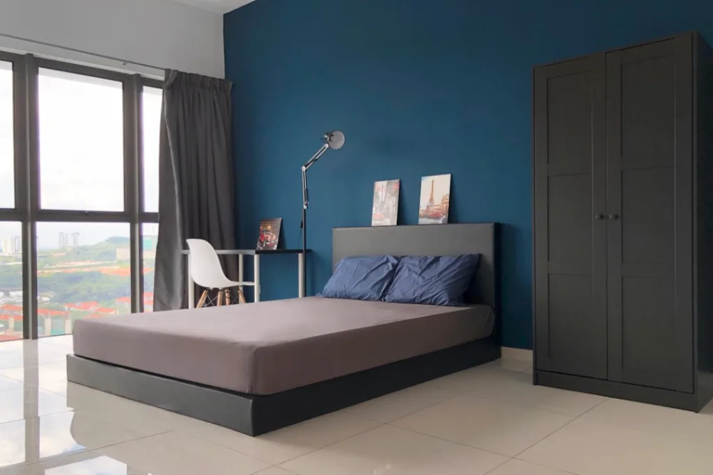 219 Room5 | RoomGrabs