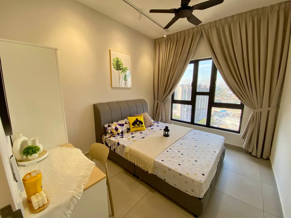 6073406609695641163 | RoomGrabs