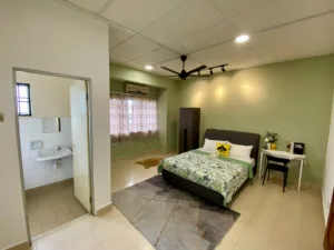 BILIK SEWA TAMAN PUNCAK JALIL