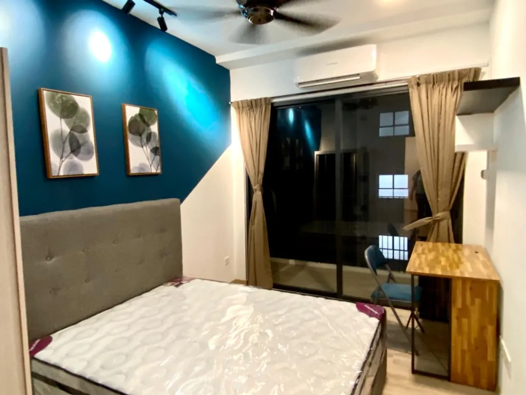 Photo 25 05 2020 11 08 52 PM | RoomGrabs