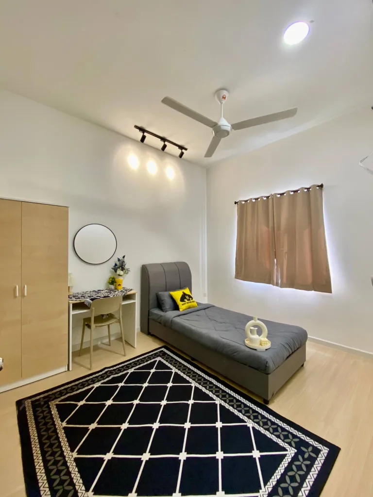 BILIK SEWA SINGLE – TAMAN RIMBA, GAMUDA COVE 3 S3 | RoomGrabs
