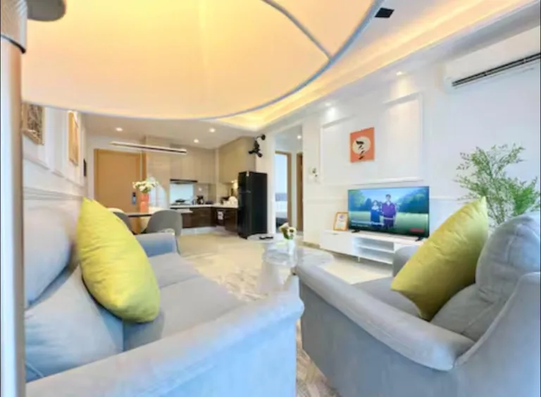 fb2f0cc1 e471 46c7 8b9c 2d5a3efdbef9 | RoomGrabs