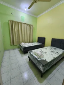 Fully Furnished Double Room for RENT (Near Botani, Gunung Rapat)