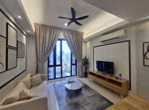 Fully furnished studio unit @ Bistari Condominium
