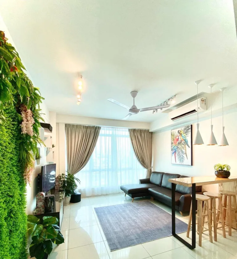 D41D91D5 98C0 4F6B B17D 337FFFA18EB4 | RoomGrabs