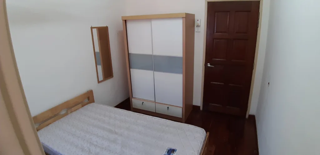 Room for Rent at Bandar Botanic Klang 11 B Middle Room 1 | RoomGrabs