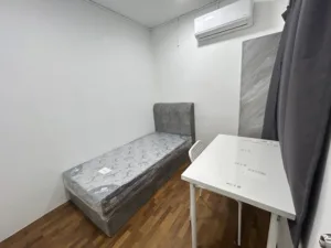 Master Bedroom In SS21/13, Damansara Utama, PJ Nearby Starling Mall