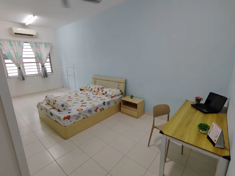 Room with Private Bathroom - Female Only 3 IMG 20260614 171930 | RoomGrabs