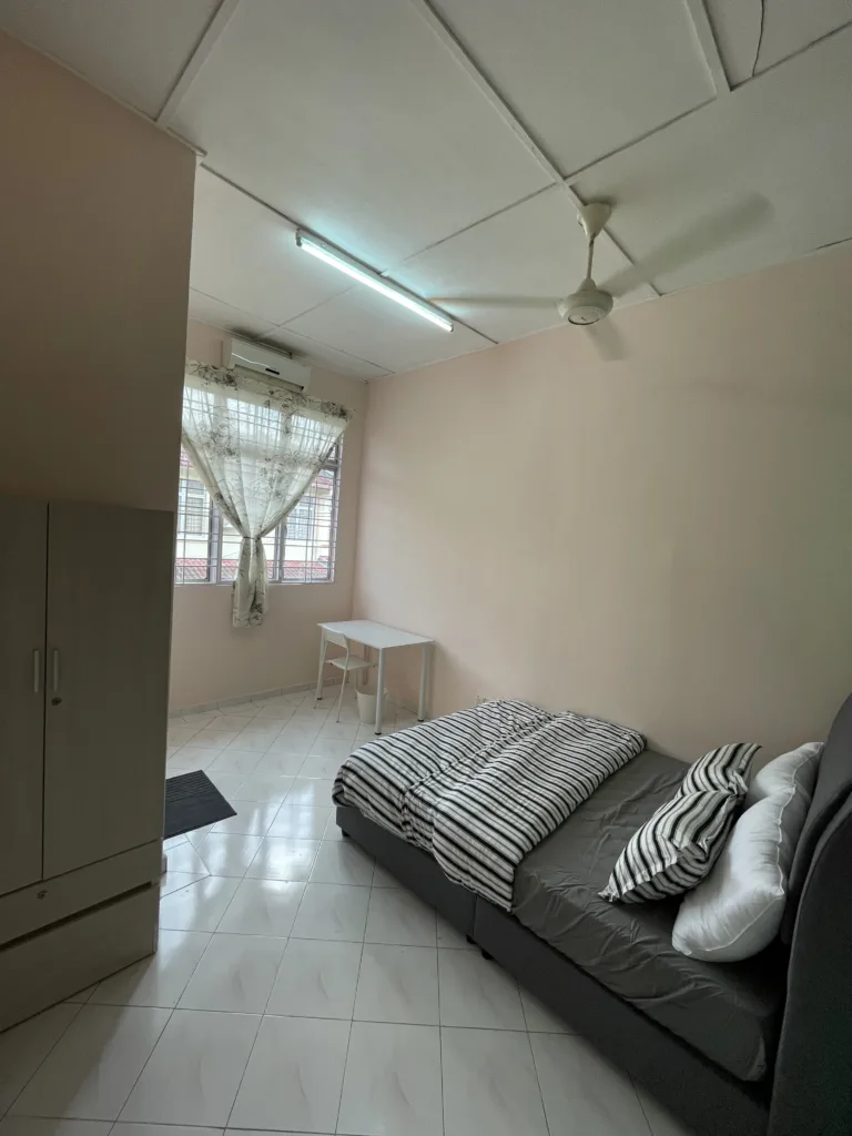 Middle room for rent @ Seremban/ Senawang 3 IMG 2635 | RoomGrabs