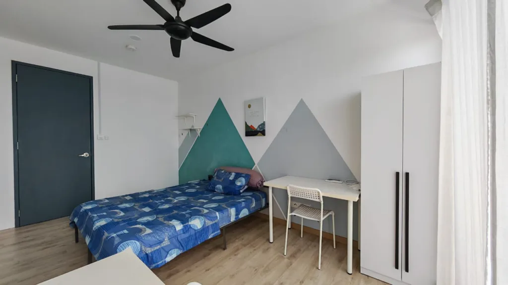 (Emporis Kota Damansara) - Balcony room for rent 1 balcony room 1 | RoomGrabs