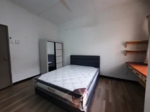 Fully Furnished Kota Kemuning Room for Rent! 5 Fully Furnished Kota Kemuning Room for Rent!
