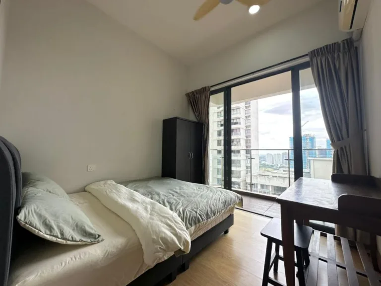JB 阳台房靠近CIQ @Danga Bay 3 WhatsApp Image 2026 08 03 at 13.03.48 4 | RoomGrabs