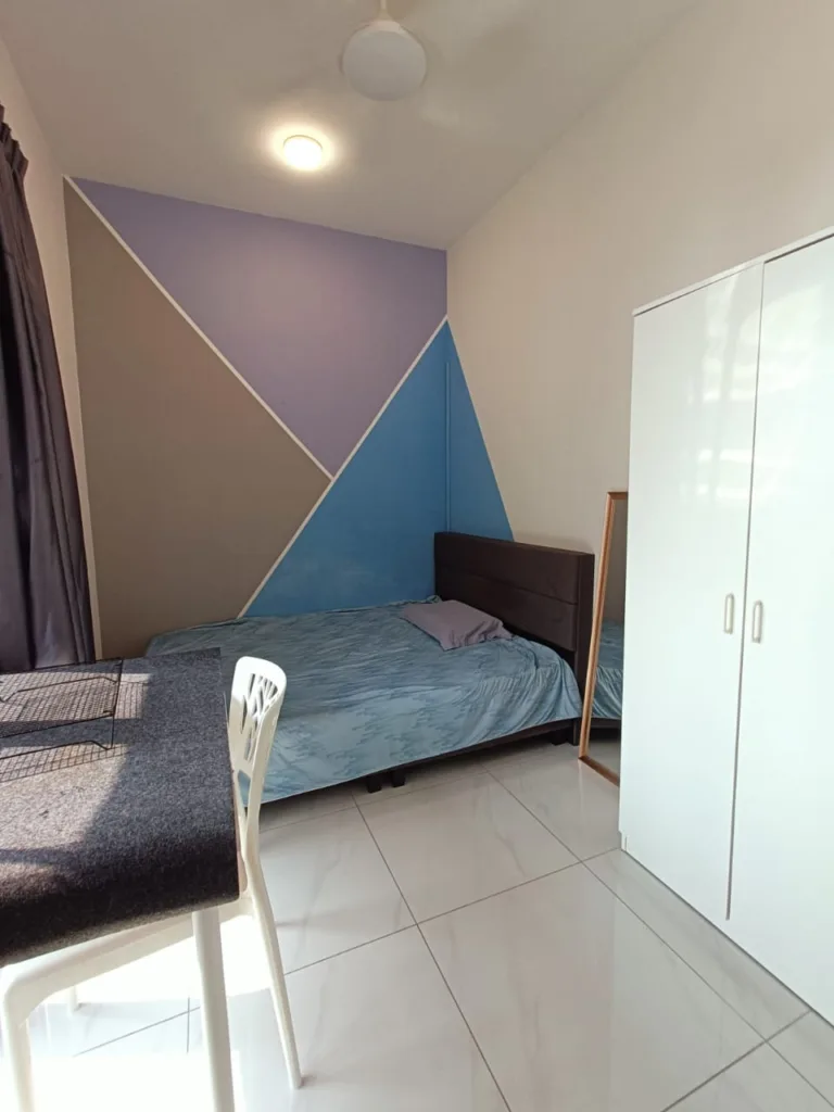 (Equine Park)-Partition balcony room for rent at Equine Residence 3 balcony room | RoomGrabs