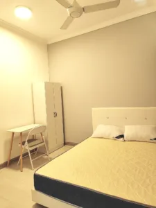 🏡 Fully Furnished Ensuite Room for Rent – Kuchai Lama