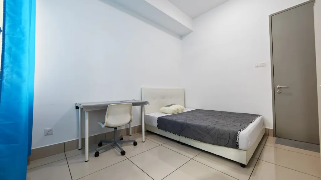 (Private bathroom)-Female small room for rent at One Residence 3 new room 2 | RoomGrabs