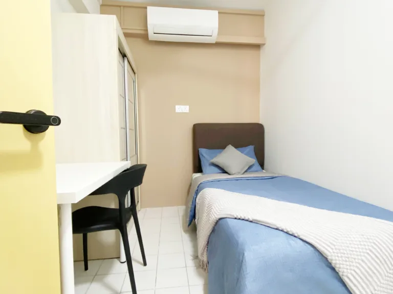 DESA R5 1 | RoomGrabs