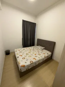 Middle Room with Private Bathroom for Rent 5 Middle Room with Private Bathroom for Rent