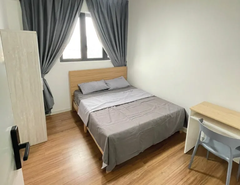 【New Renovated】M Vertica Aircon Room at Cheras Maluri 3 M Vertical no LOGO room2 1 | RoomGrabs
